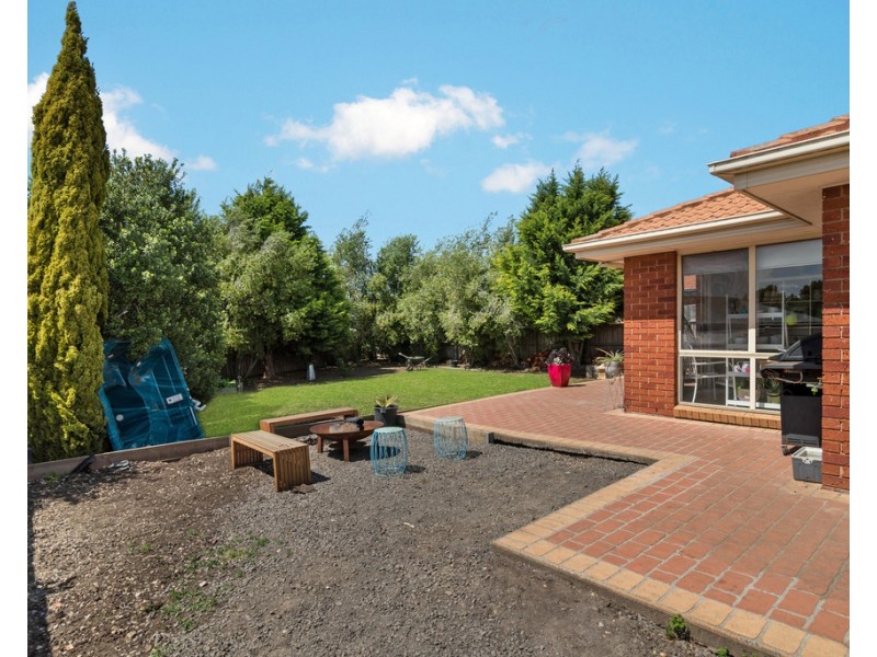 22 Simone Street, Kilmore VIC 3764