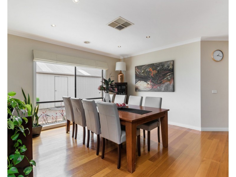 6 The Elms Boulevard, Kilmore VIC 3764