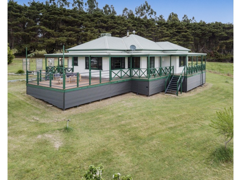 85 McNab Road, Willowmavin VIC 3764