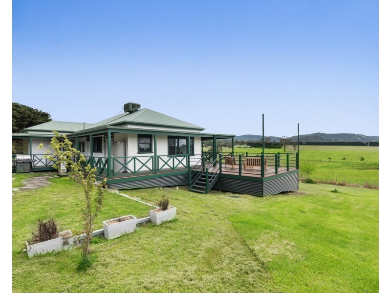 85 McNab Road, Willowmavin VIC 3764
