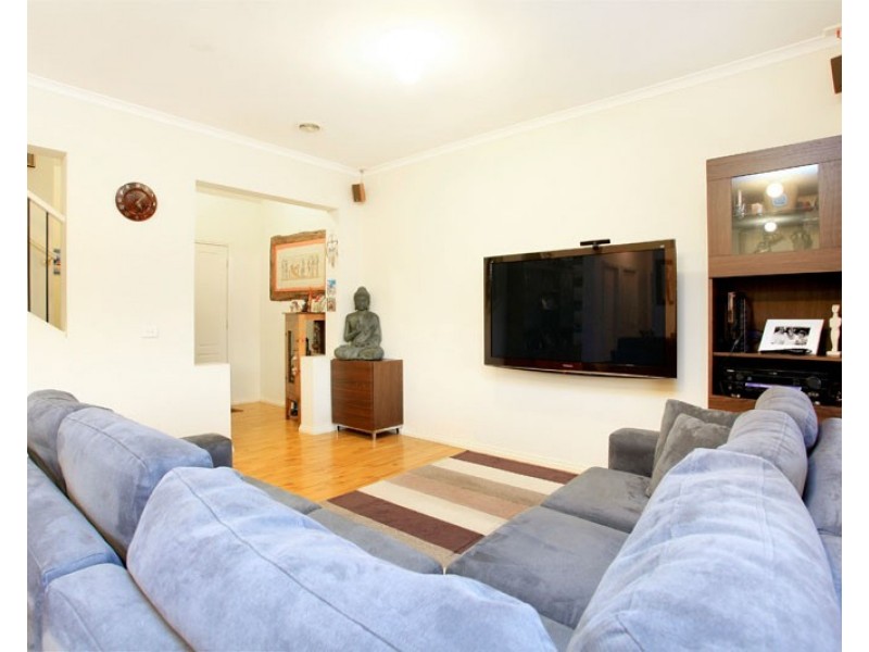 23 St Laurent Rise, Knoxfield VIC 3180