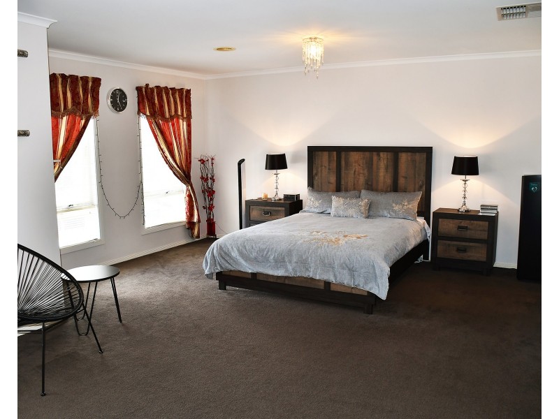 50 Ellendale Street, Rowville VIC 3178