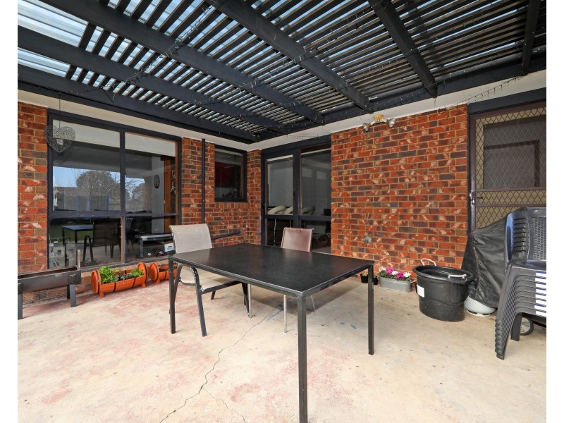 94 Willow Avenue, Rowville VIC 3178