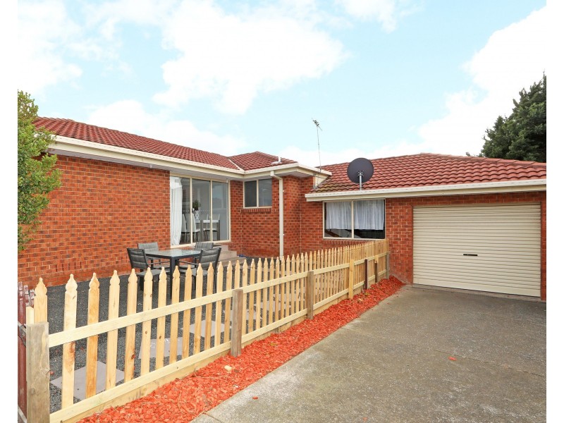 47 Justin Circuit, Hampton Park VIC 3976