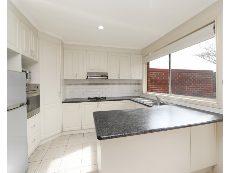 1/10 Stamford Crescent, Rowville VIC 3178