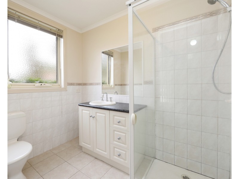 1/10 Stamford Crescent, Rowville VIC 3178