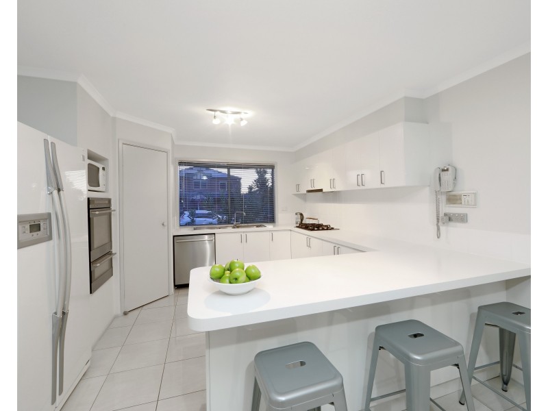 12 Airedale Way, Rowville VIC 3178