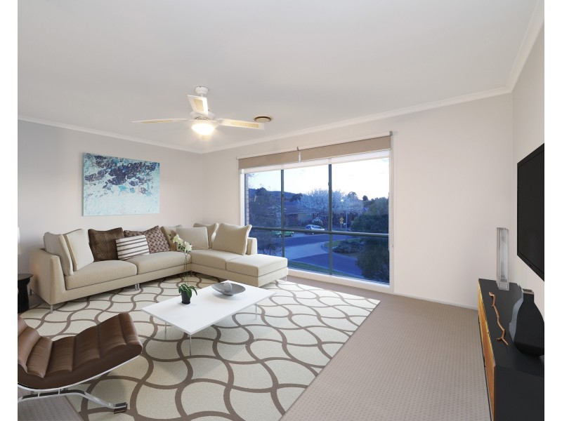 12 Airedale Way, Rowville VIC 3178