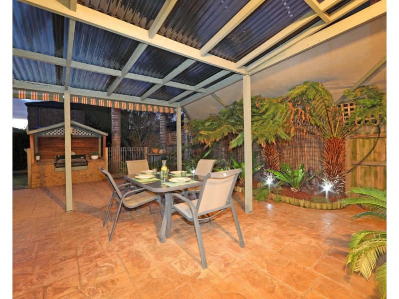 12 Airedale Way, Rowville VIC 3178