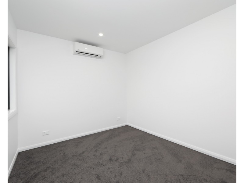 1B Karo Court, Doveton VIC 3177