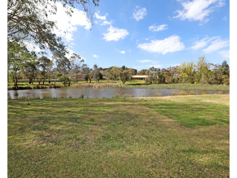 12A Oaks Court, Lysterfield South VIC 3156