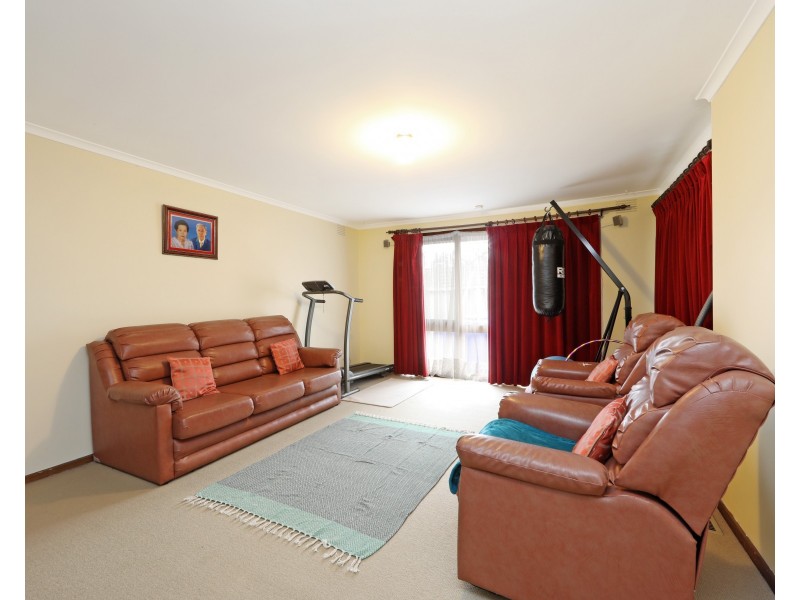 42 Erie Avenue, Rowville VIC 3178