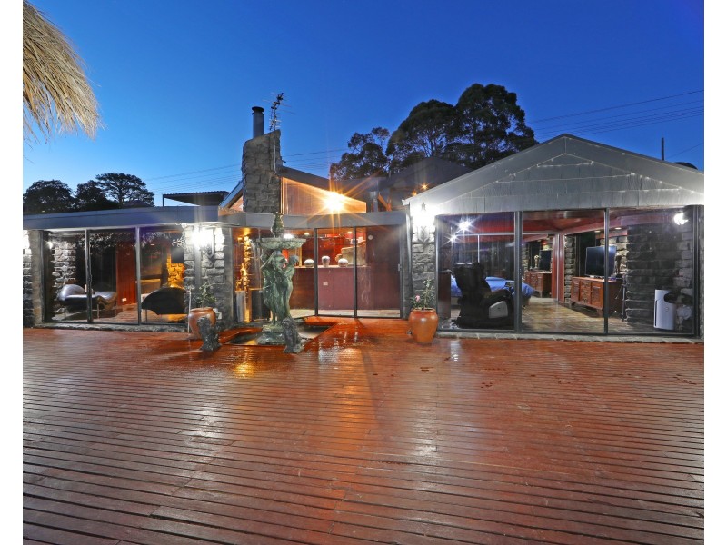290 Glenfern Road, Upwey VIC 3158