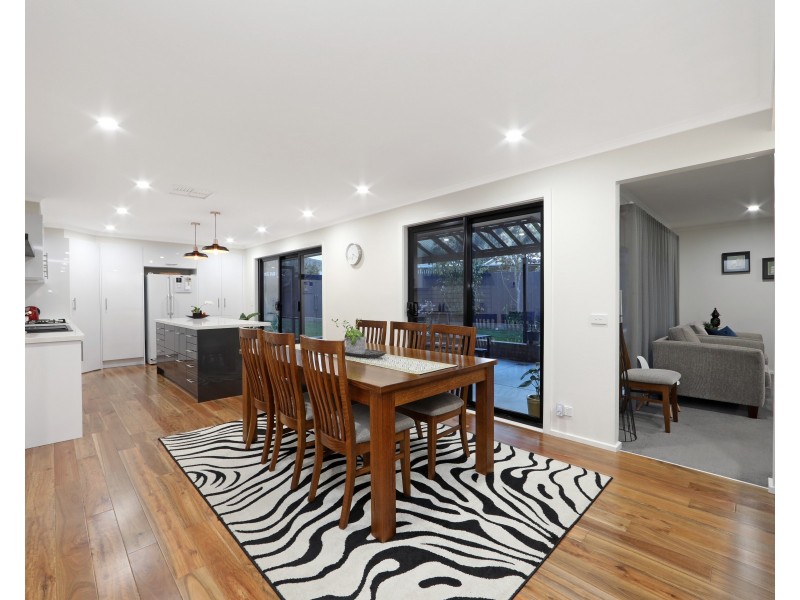 7 Tattlar Place, Rowville VIC 3178