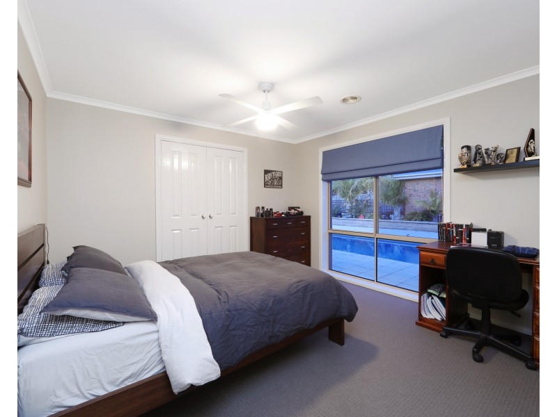 13 Manningham Court, Lysterfield VIC 3156