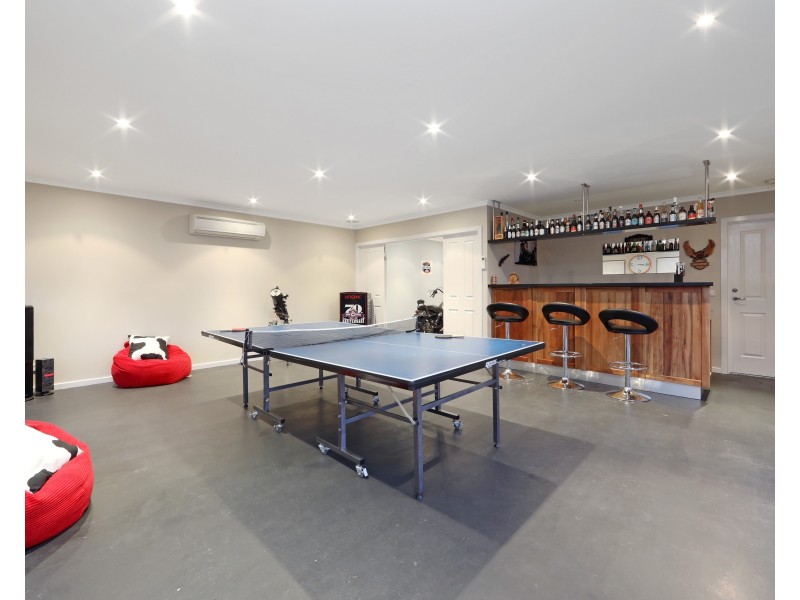 13 Manningham Court, Lysterfield VIC 3156