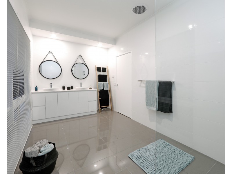 12 Timbertop Drive, Rowville VIC 3178