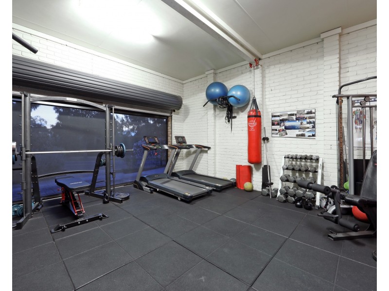 12 Timbertop Drive, Rowville VIC 3178