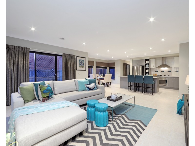 24 Monbulk Crescent, Rowville VIC 3178