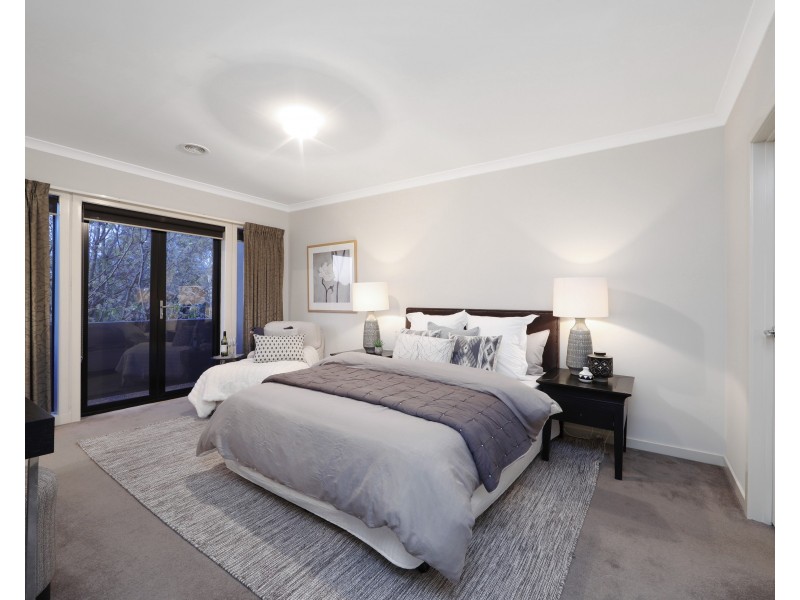 24 Monbulk Crescent, Rowville VIC 3178