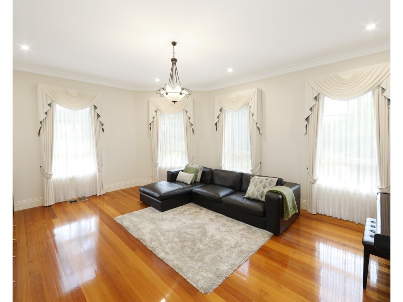 3 Forrest Hill Grove, Lysterfield South VIC 3156