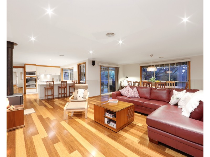 6 Catalpa Place, Lysterfield VIC 3156