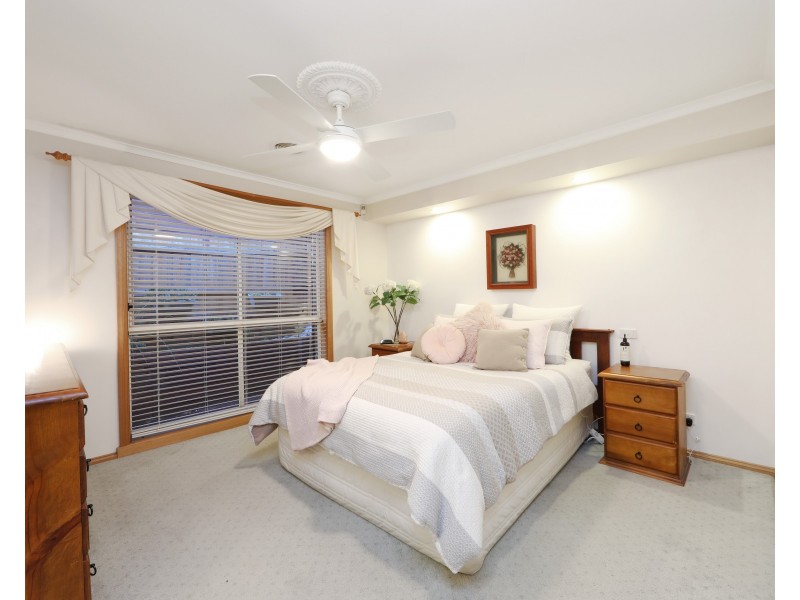 6 Catalpa Place, Lysterfield VIC 3156