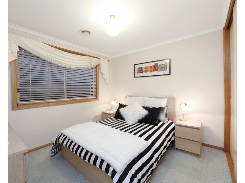 6 Catalpa Place, Lysterfield VIC 3156