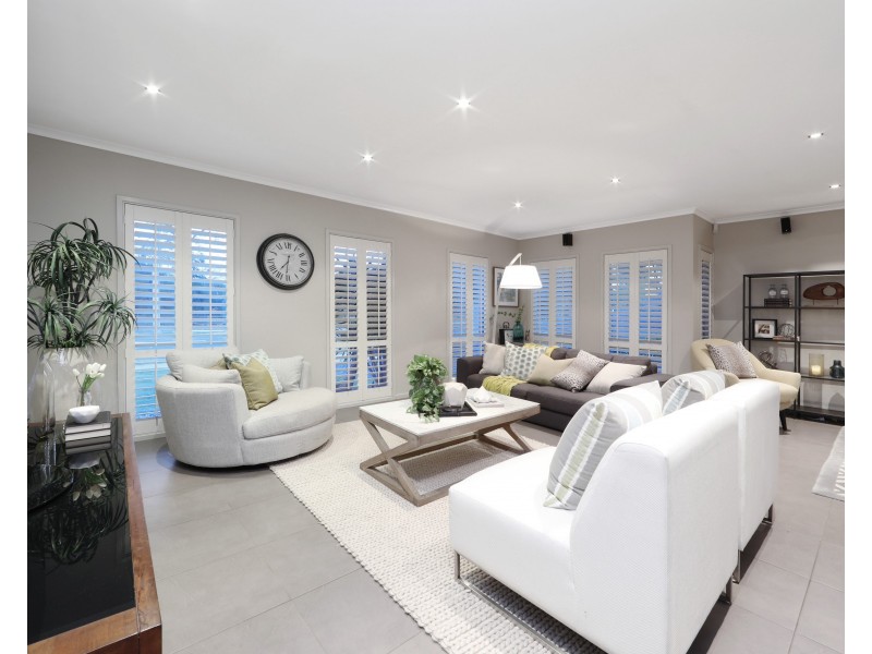 17 Taylors Lane, Rowville VIC 3178