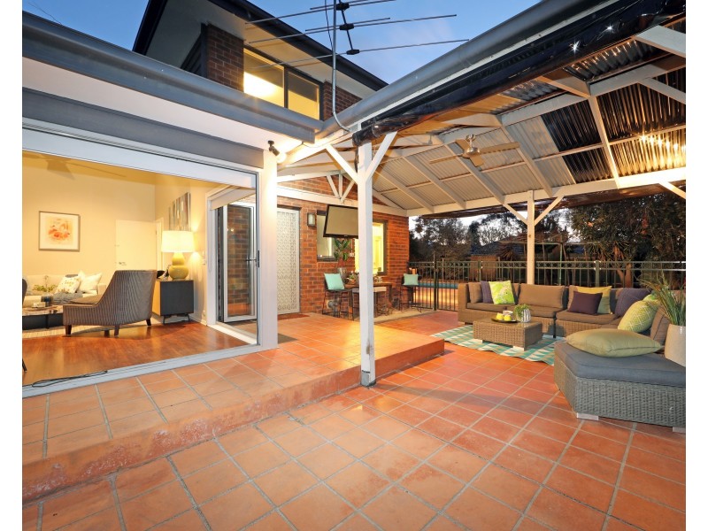 17 Taylors Lane, Rowville VIC 3178