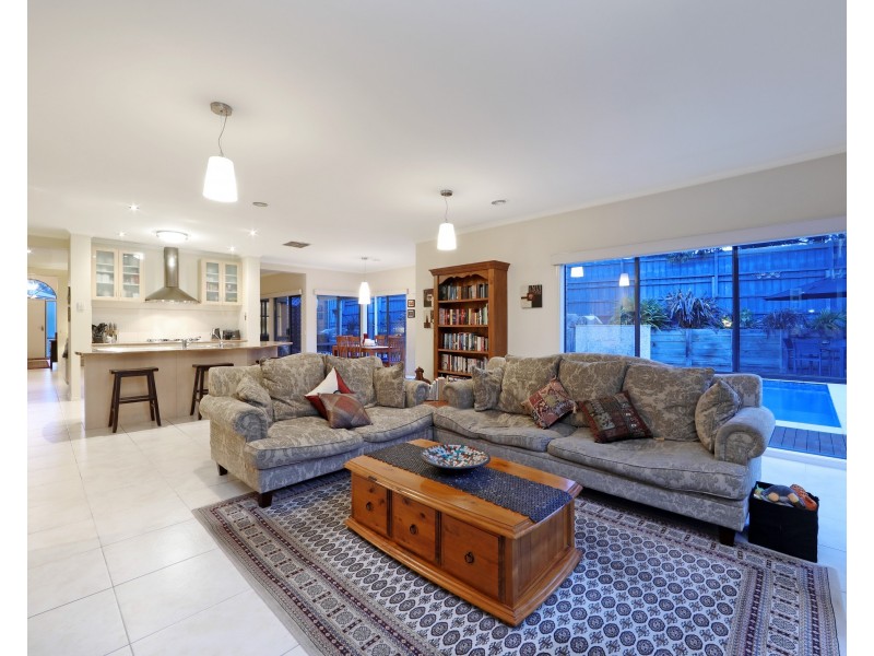 49 Lambourne Avenue, Rowville VIC 3178