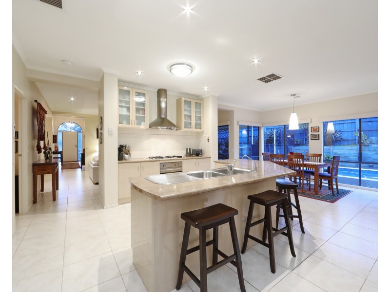 49 Lambourne Avenue, Rowville VIC 3178