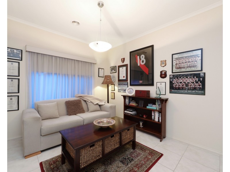 49 Lambourne Avenue, Rowville VIC 3178