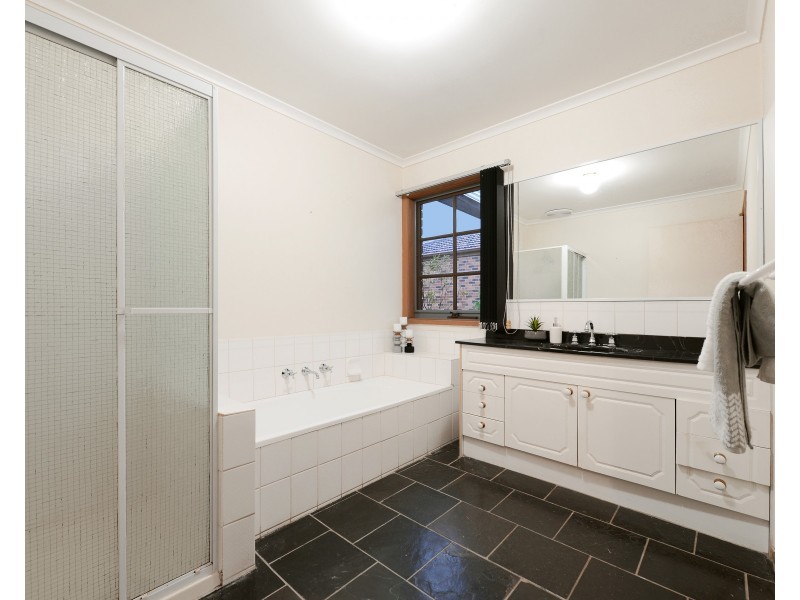 7 Pennell Court, Rowville VIC 3178