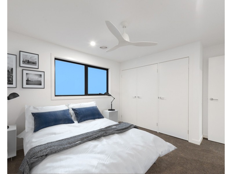 37 Berrabri Drive, Scoresby VIC 3179