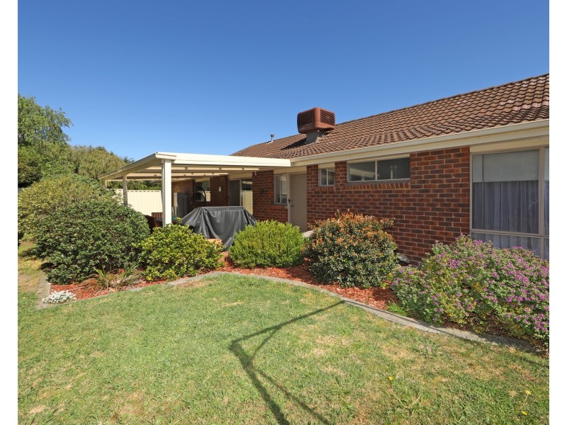 1 Wyola Court, Rowville VIC 3178