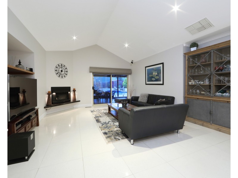 99 Murrindal Drive, Rowville VIC 3178