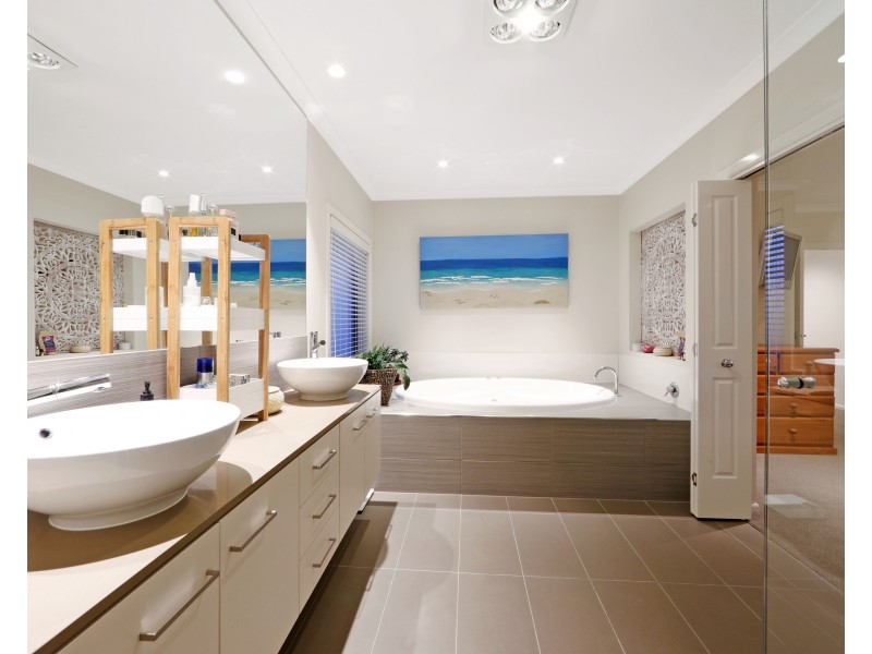 46 Sherwood Way, Lysterfield VIC 3156