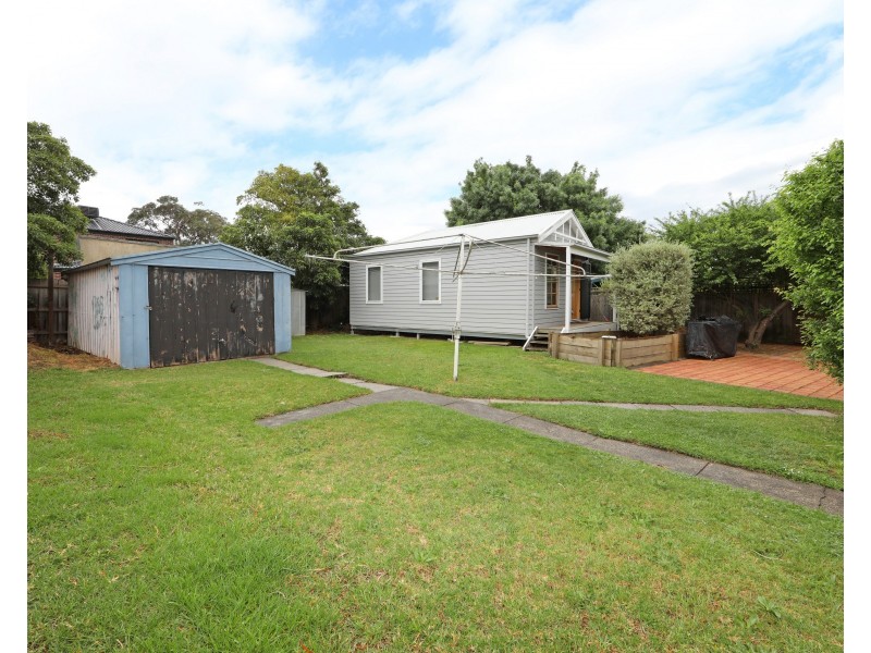 7 Foster Crescent, Knoxfield VIC 3180