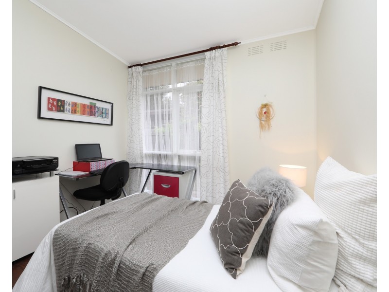 7 Foster Crescent, Knoxfield VIC 3180