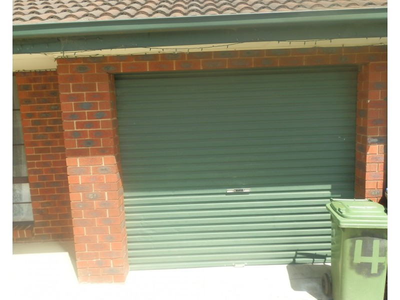 4 Raneen Place, Berwick VIC 3806