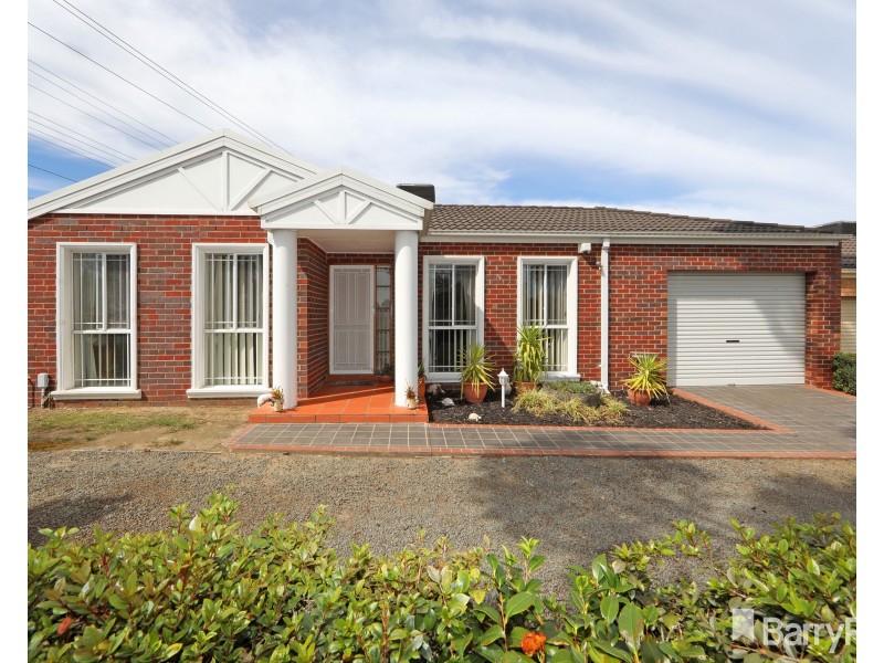 1/1 Lakeview Avenue, Rowville VIC 3178