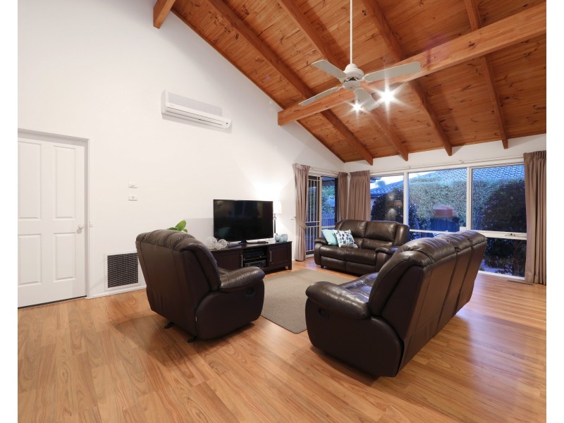 22 Filmer Court, Rowville VIC 3178