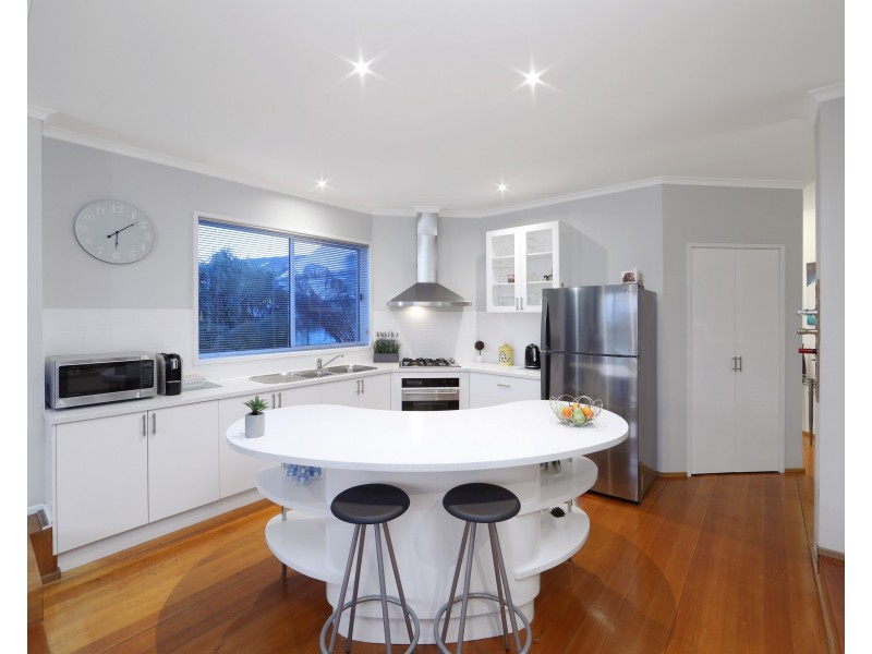 6 Kyoto Court, Rowville VIC 3178