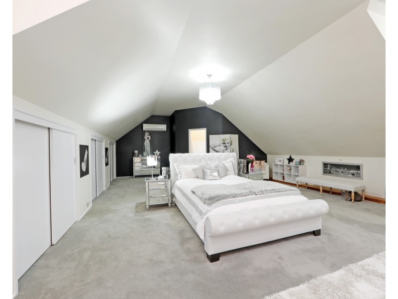 6 Kyoto Court, Rowville VIC 3178