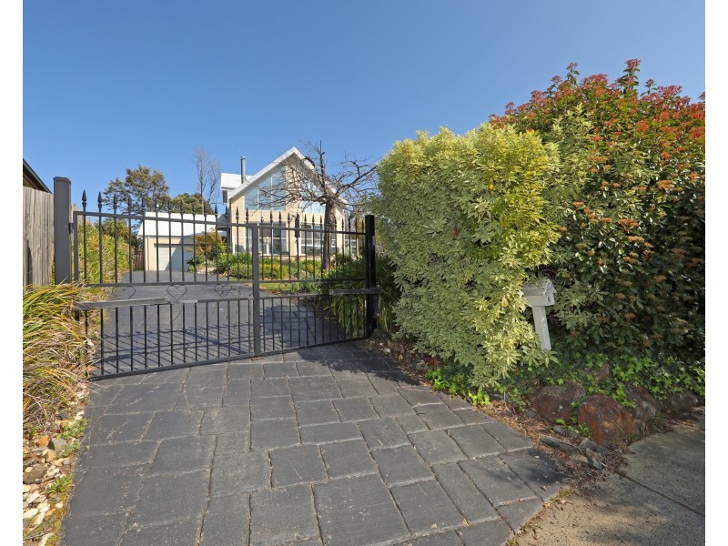 6 Kyoto Court, Rowville VIC 3178