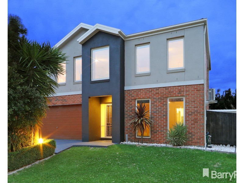 21 Monbulk Crescent, Rowville VIC 3178