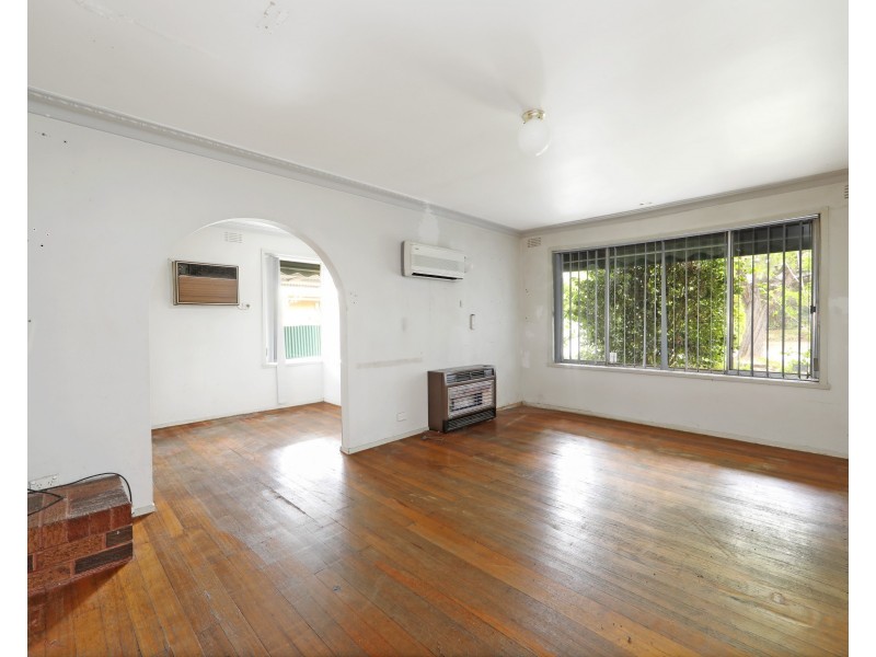 88 Grayson Drive, Scoresby VIC 3179