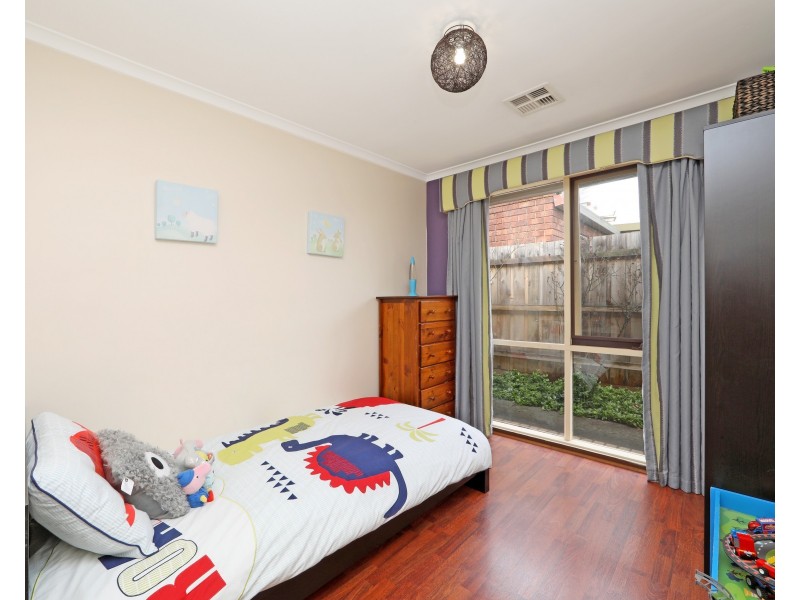 2 Bristol Place, Rowville VIC 3178