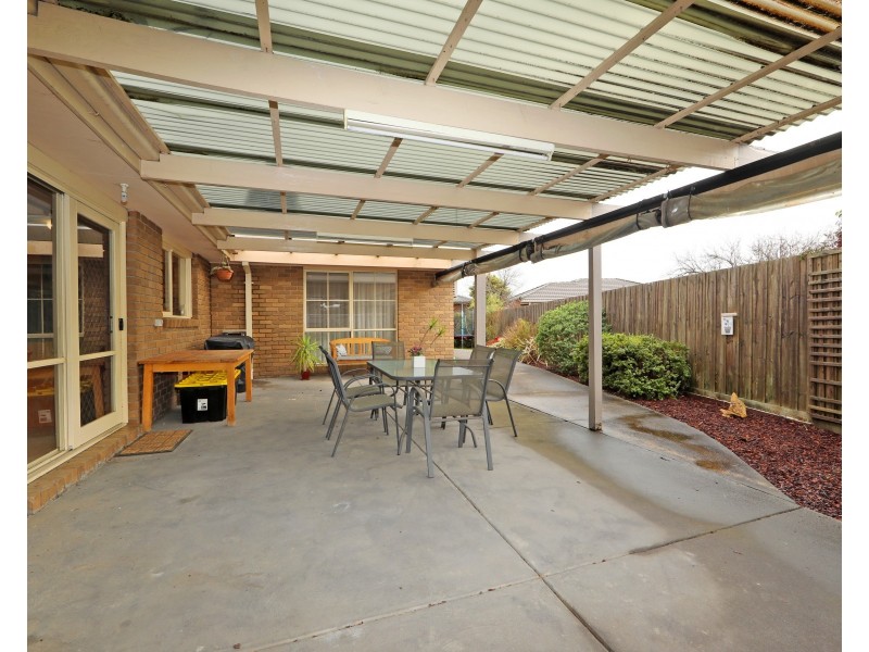 2 Bristol Place, Rowville VIC 3178
